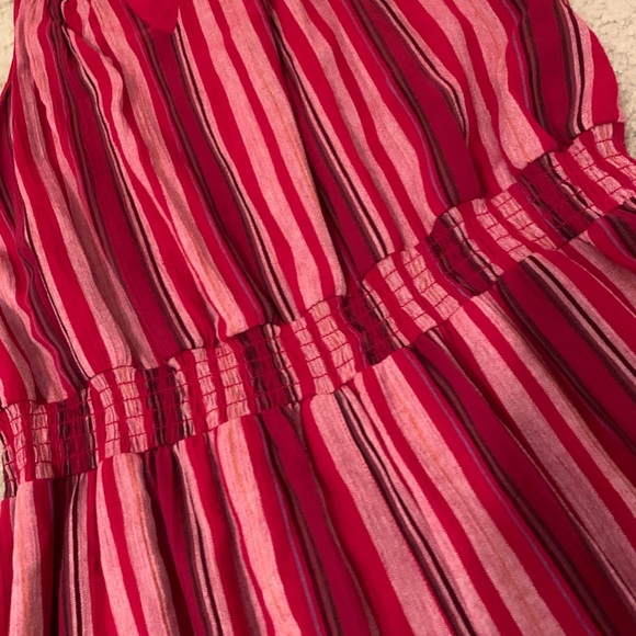 ❤️ Striped Red Halter Dress ❤️ - Picture 10 of 16